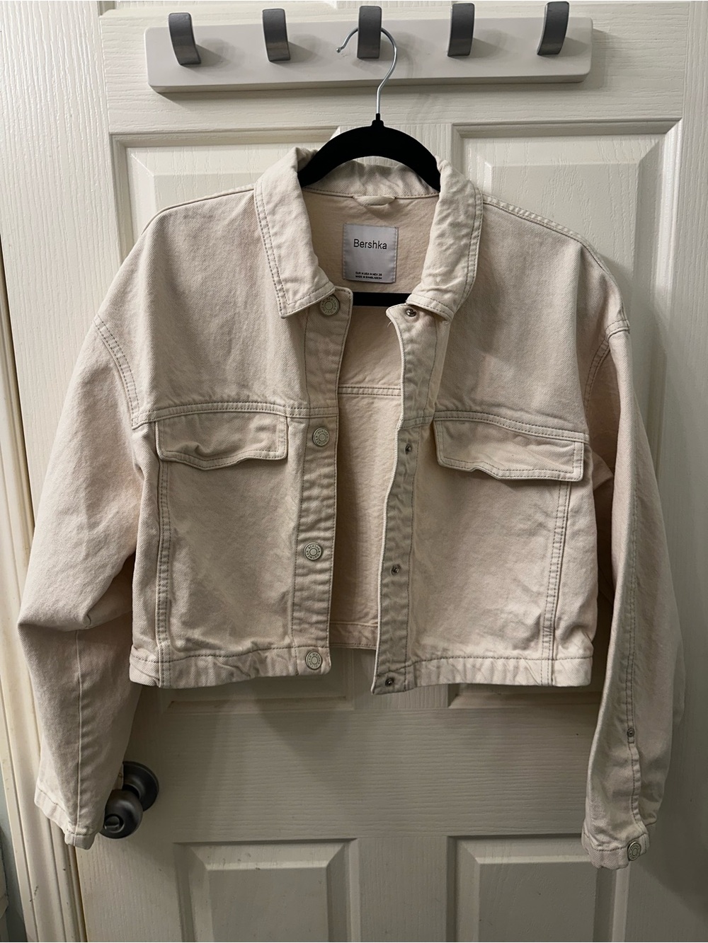 Bershka Cropped Light Beige Denim Jacket